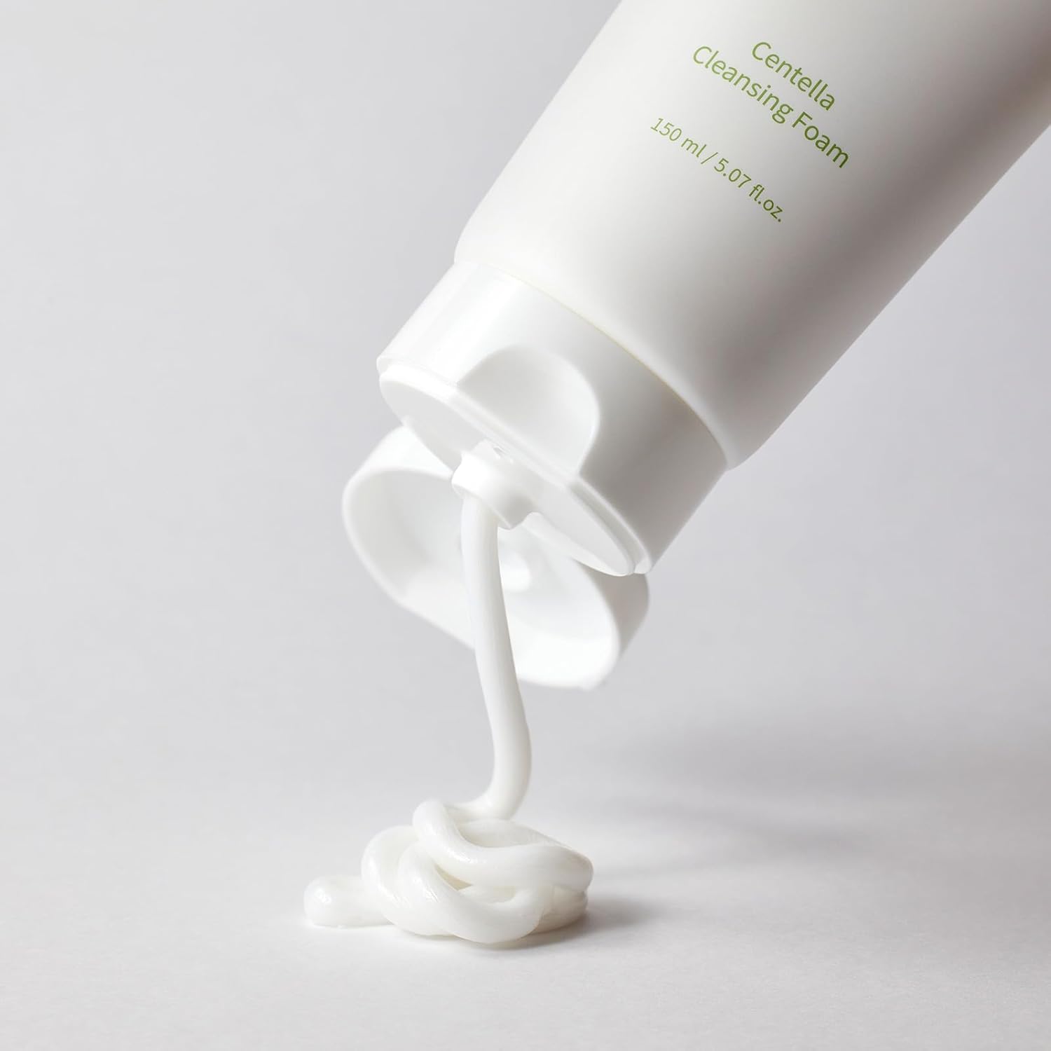 Centella Cleansing Foam 5.07 Fl Oz/ 150Ml,Low Ph Cleansing Foam for Soothing and Moisturization