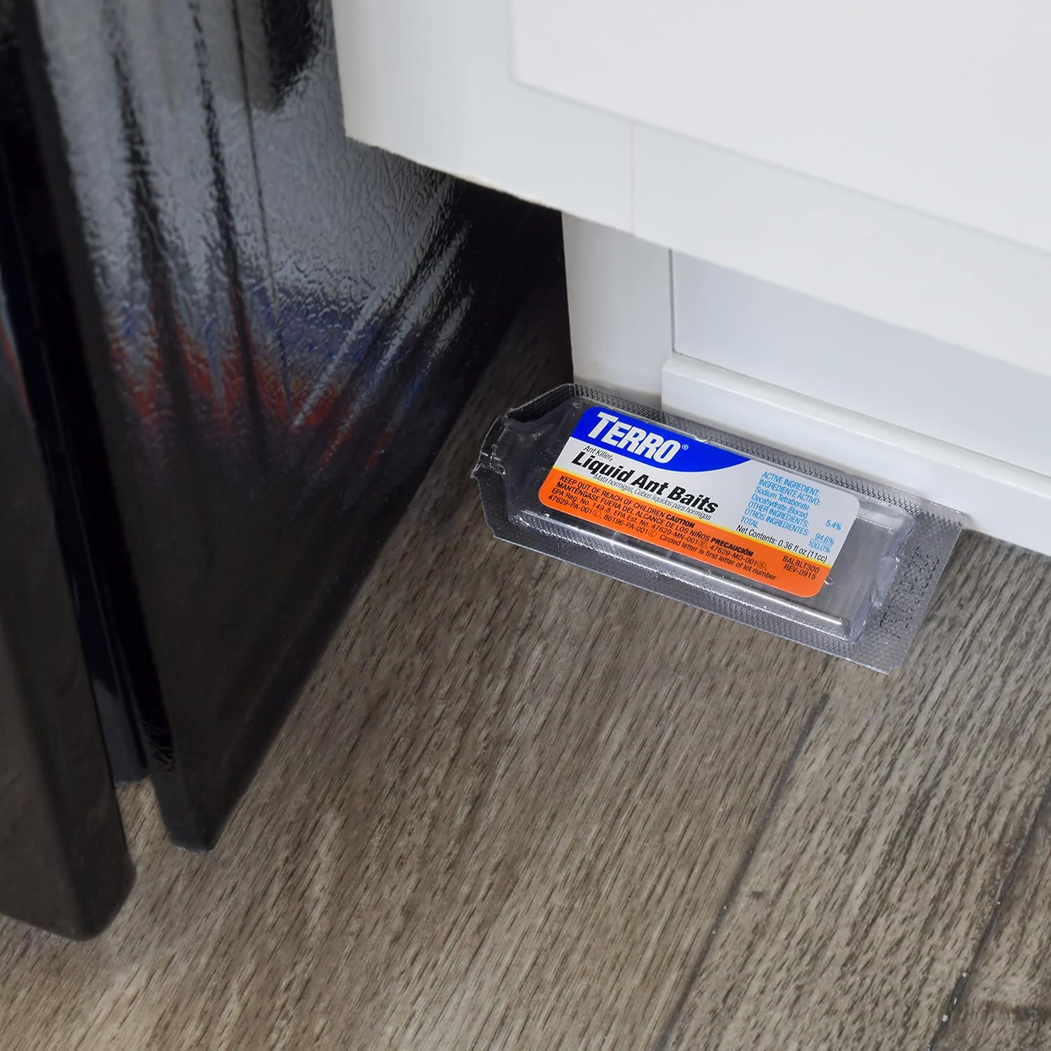 🟢  Ant Killer Bait Stations T300B - Liquid Bait to Eliminate Ants - Bait System - 12 Count Stations for Effective Indoor Ant Control