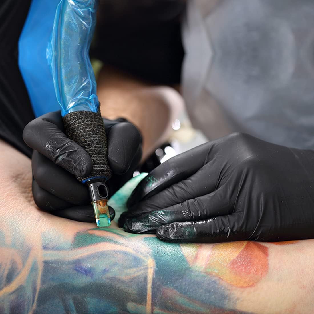 Nitrile Disposable Gloves Powder & Latex Free 4Mil Touch Screen Disposable Non-Sterile Nitrile Exam Gloves